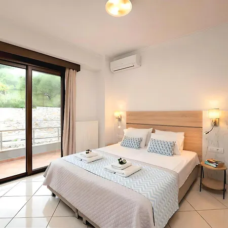 Sunlight Grand 3 Beheizte Pools 36 Gaeste Feriehus