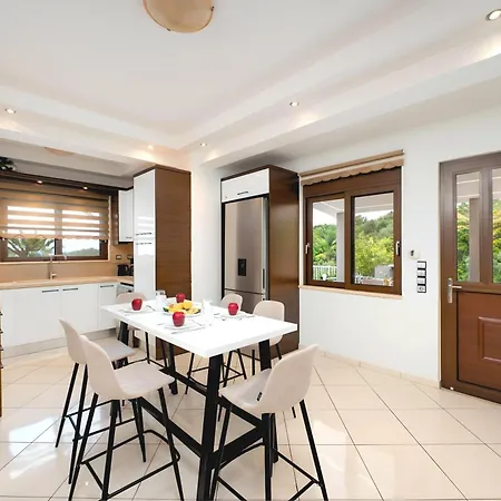 Sunlight Grand 3 Beheizte Pools 36 Gaeste Georgioupoli